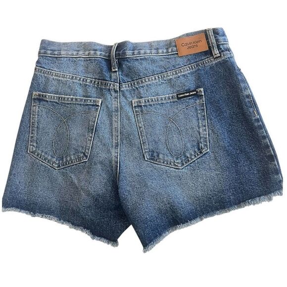 Calvin Klein Jeans Cut Off Denim Shorts High Rise Sz 6 NWT Deadstock - Picture 2 of 5